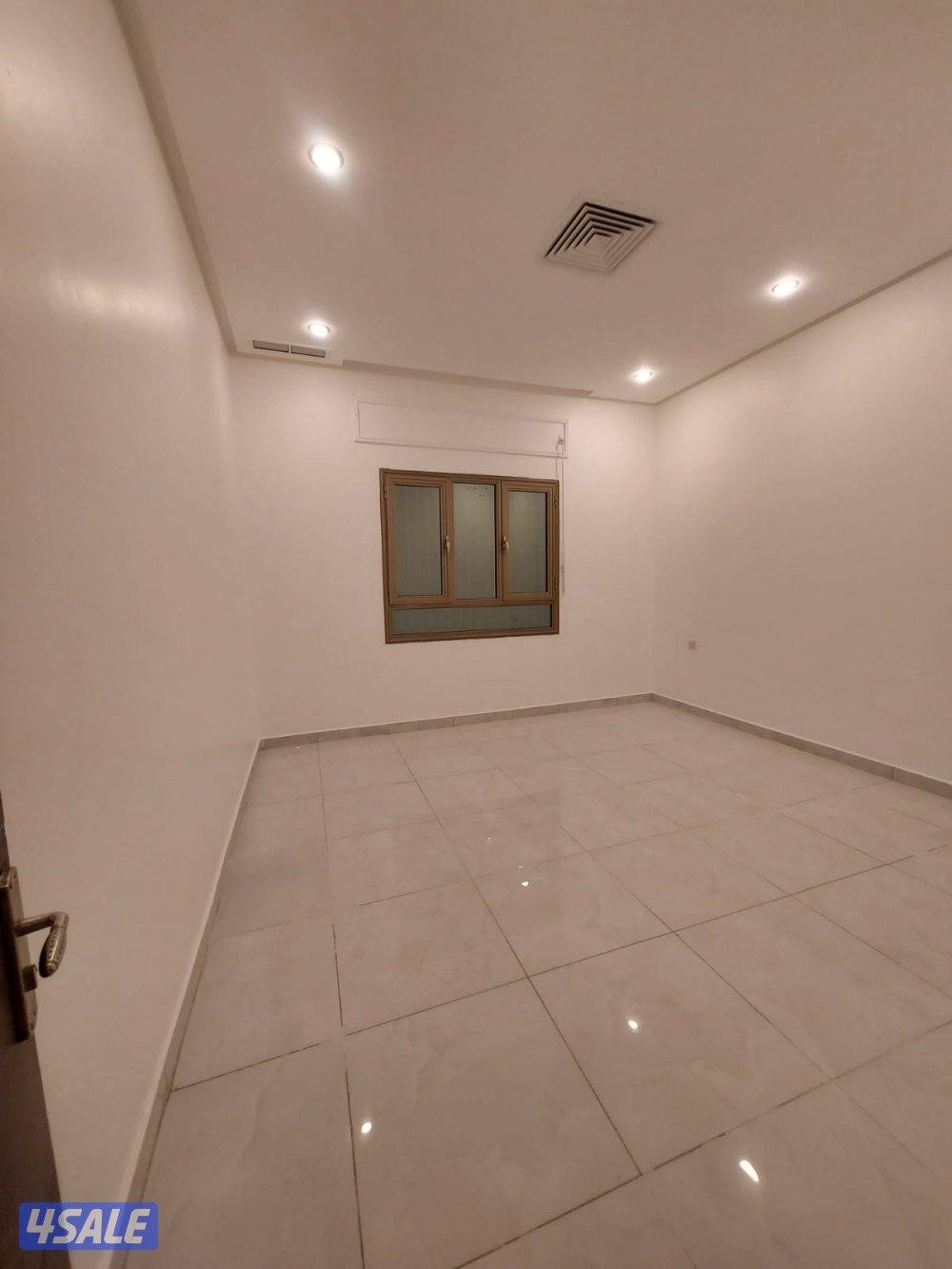 شقه لايجار3