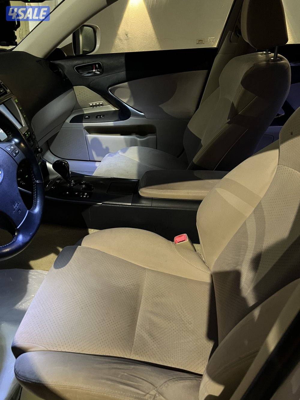 لكزس is موديل ٢٠٠٨ ماشي ٢٨٠ وكاله الساير7