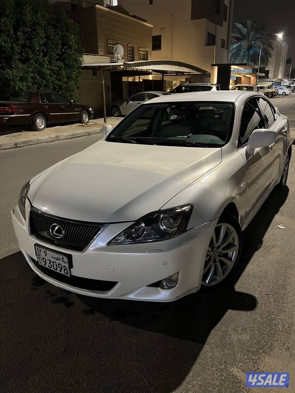 لكزس is موديل ٢٠٠٨ ماشي ٢٨٠ وكاله الساير10