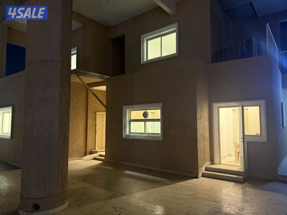 للبيع شقه دورين تشطيب جديد8