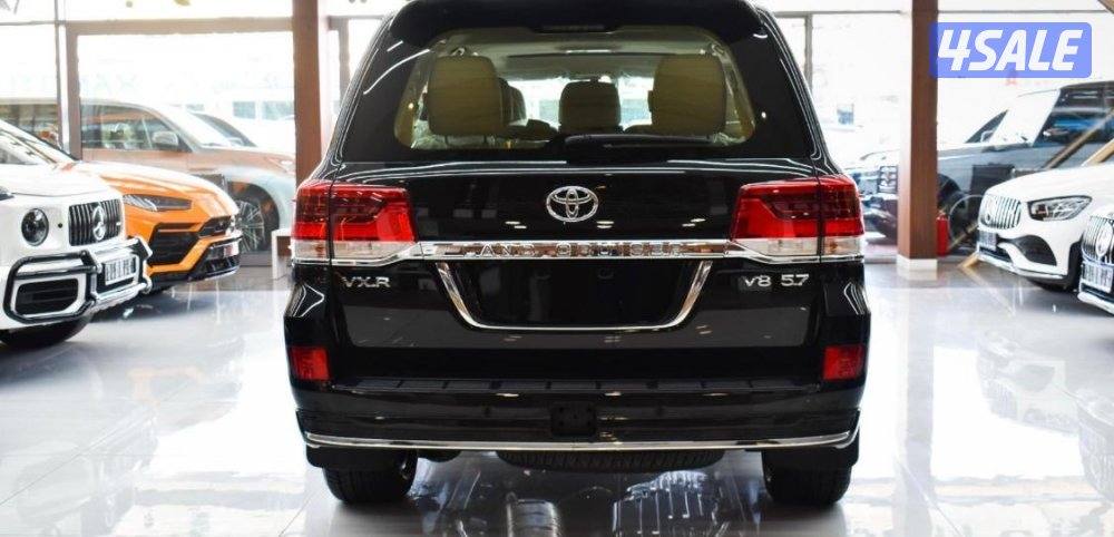 تويوتا لاند كروزر2021VXR وكاله البحرين تصدير للكويت مع تخليص كامل4