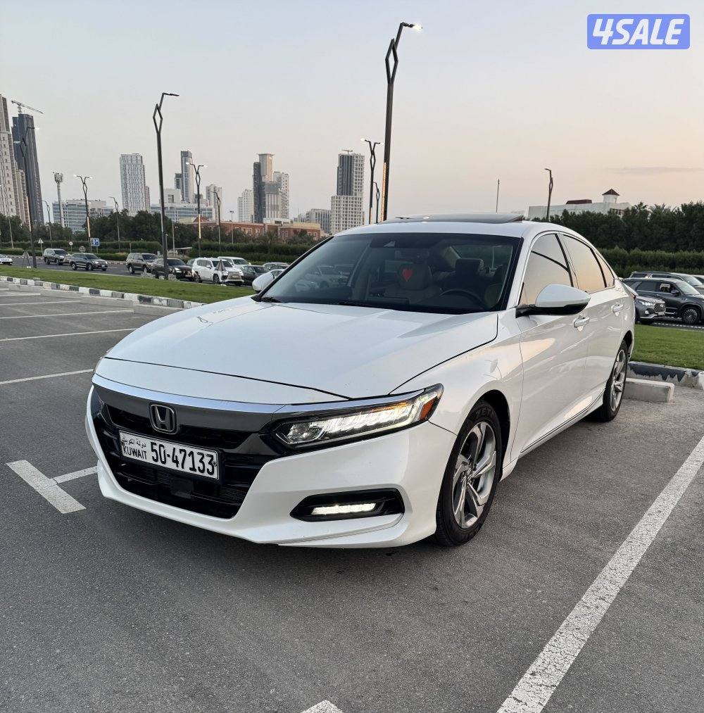 للبيع هوندا اكورد 2018 EXL0