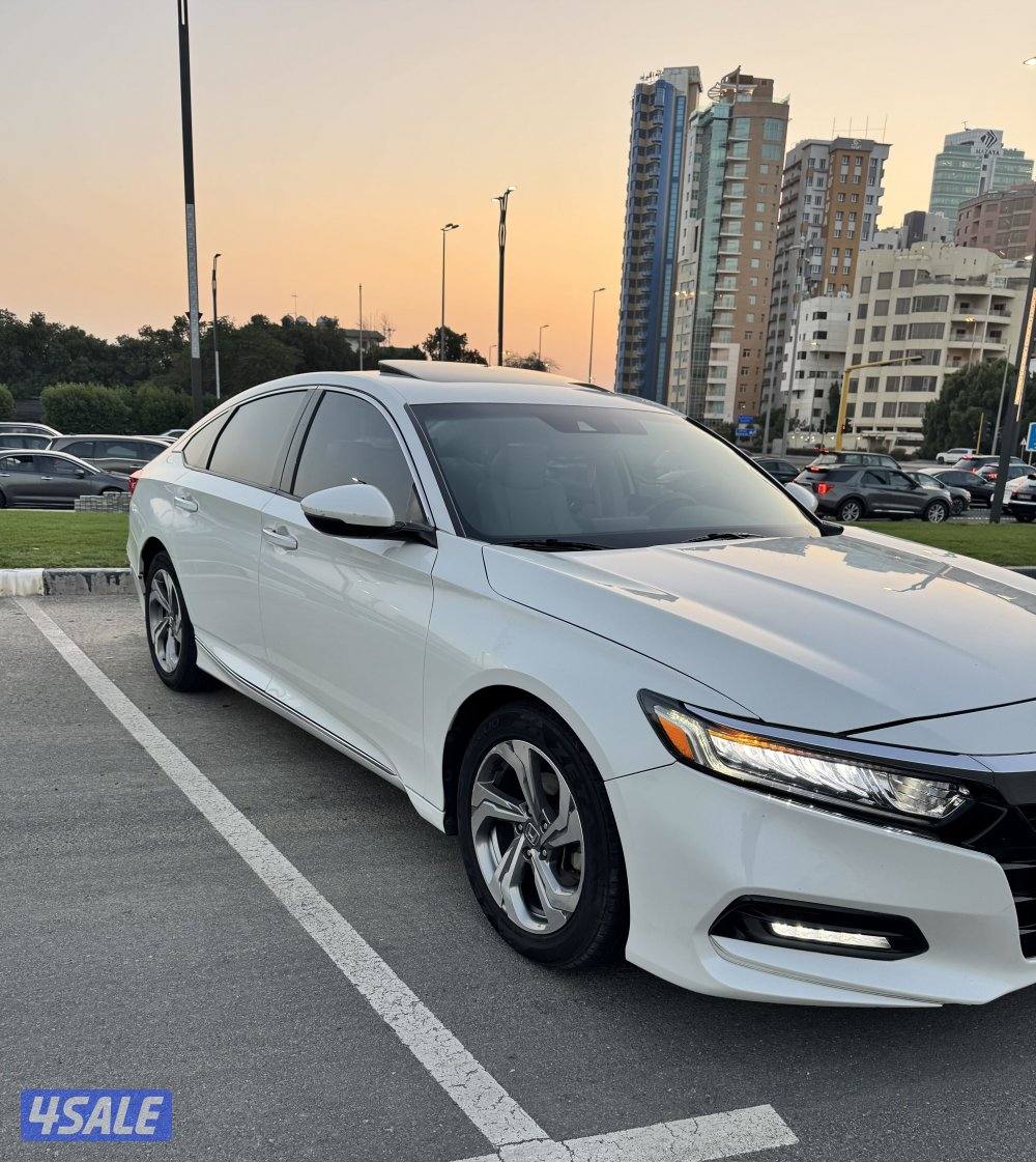 للبيع هوندا اكورد 2018 EXL1