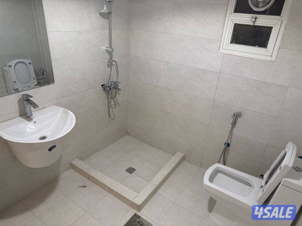 للإيجار شقة تشطيب جديد دوبلكس3