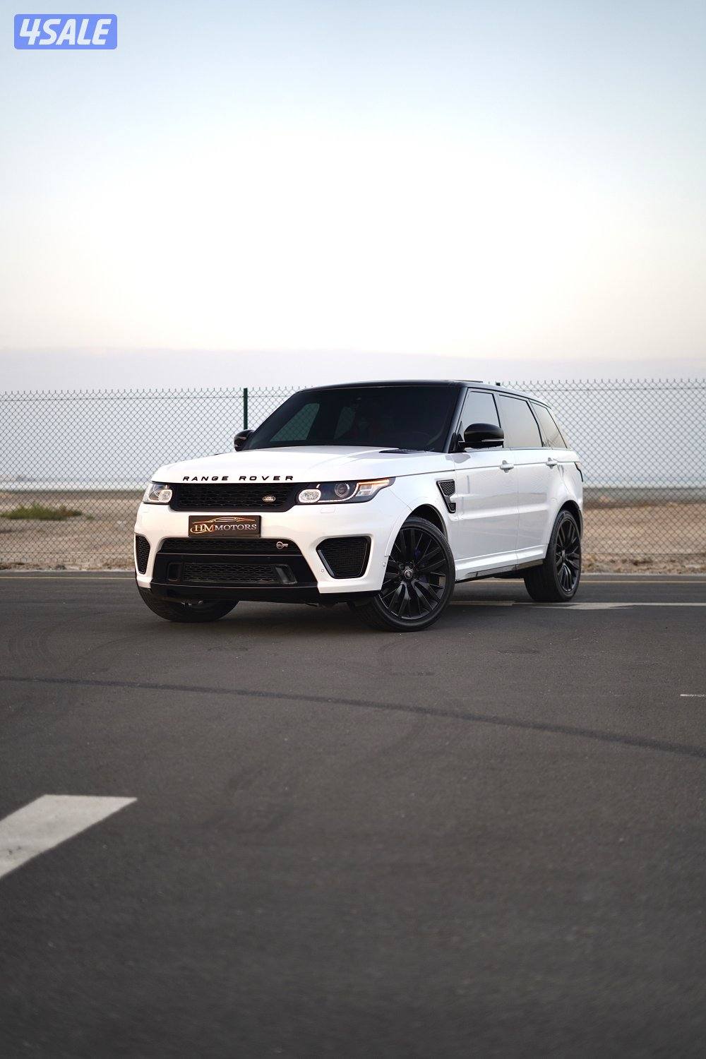 Range Rover Sport SVR0