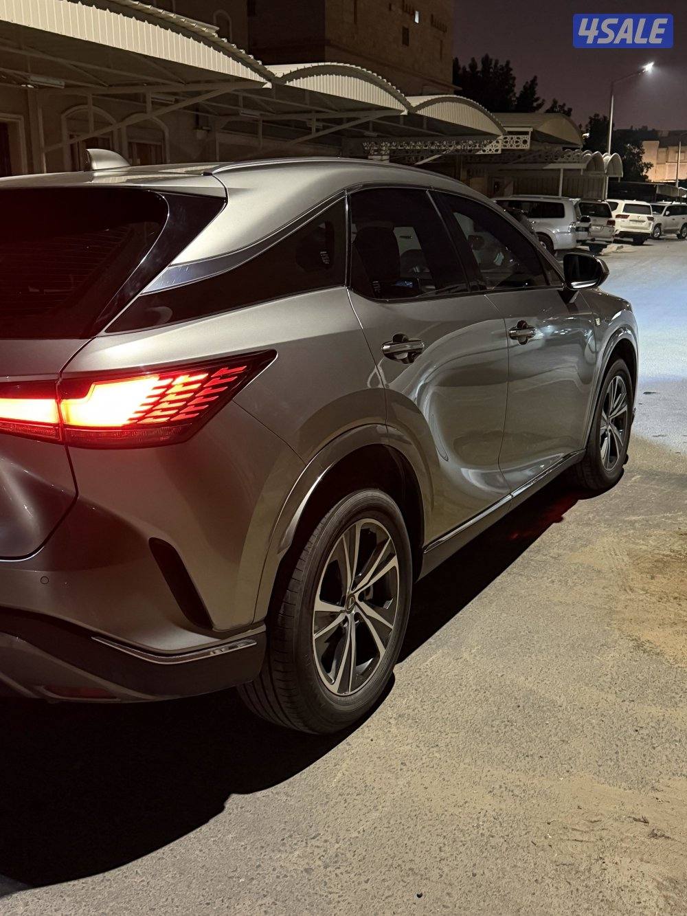 للبيع Rx350 موديل 20251