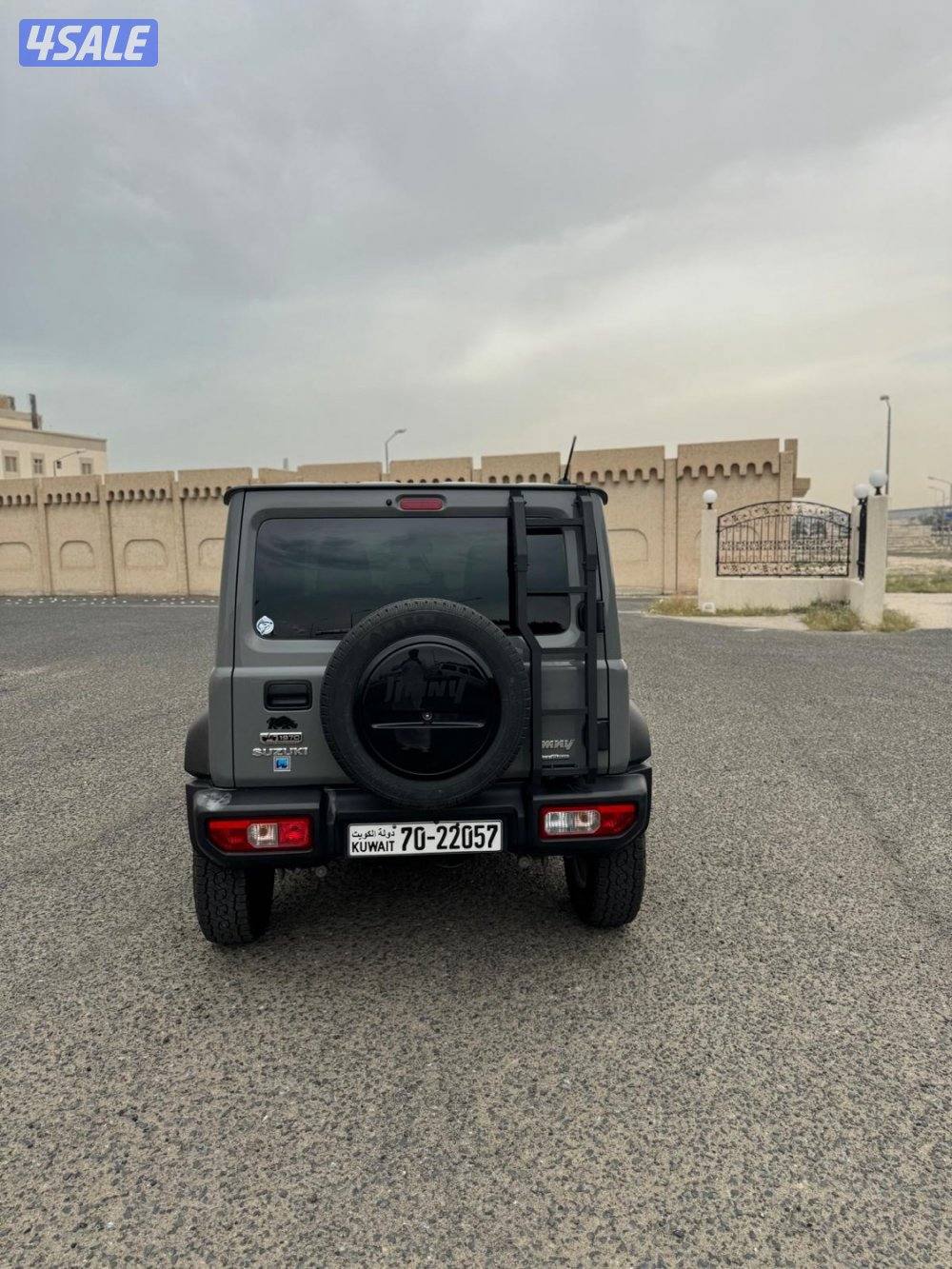 للبيع جمني عداد 54 شرط الفحص لا يوجد حوادث1