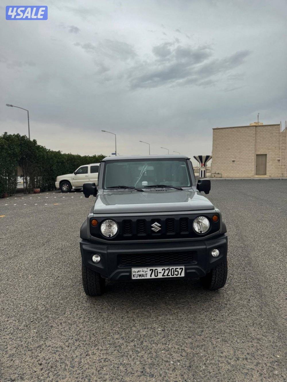 للبيع جمني عداد 54 شرط الفحص لا يوجد حوادث3