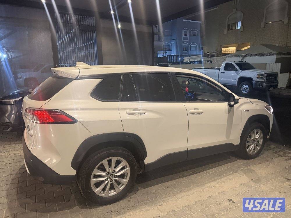 كرولا كروز ٢٠٢١0