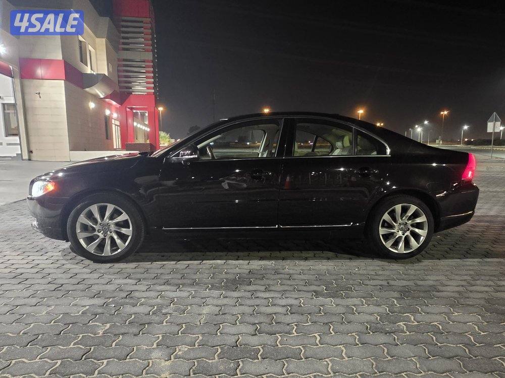 فولفو s80 بحاله الوكاله وصبغ الوكاله فل اوبشن واذا فيها شي فلوسك مرجوع1