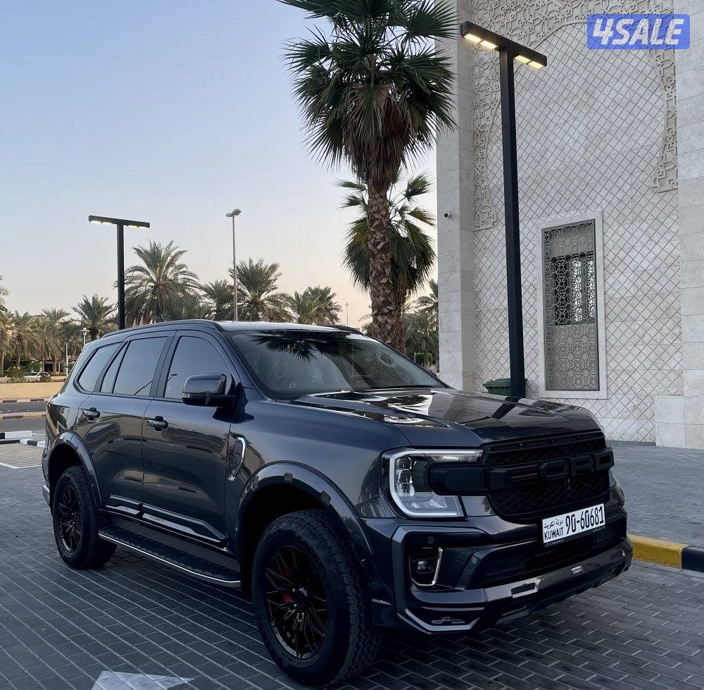 ايفرست ستليث 2025 اصفار بحاله المصنع3