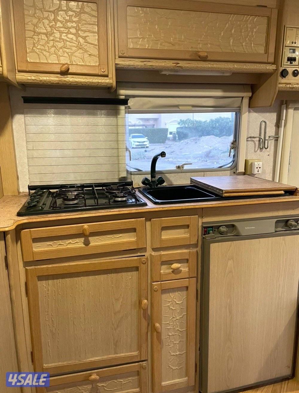 كرفان اوروبي 5 متر4