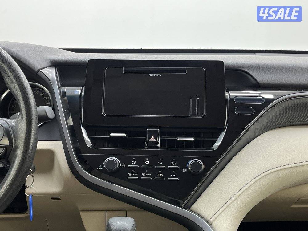 TOYOTA CAMRY LE 4 CYL STEEL WHEEL9