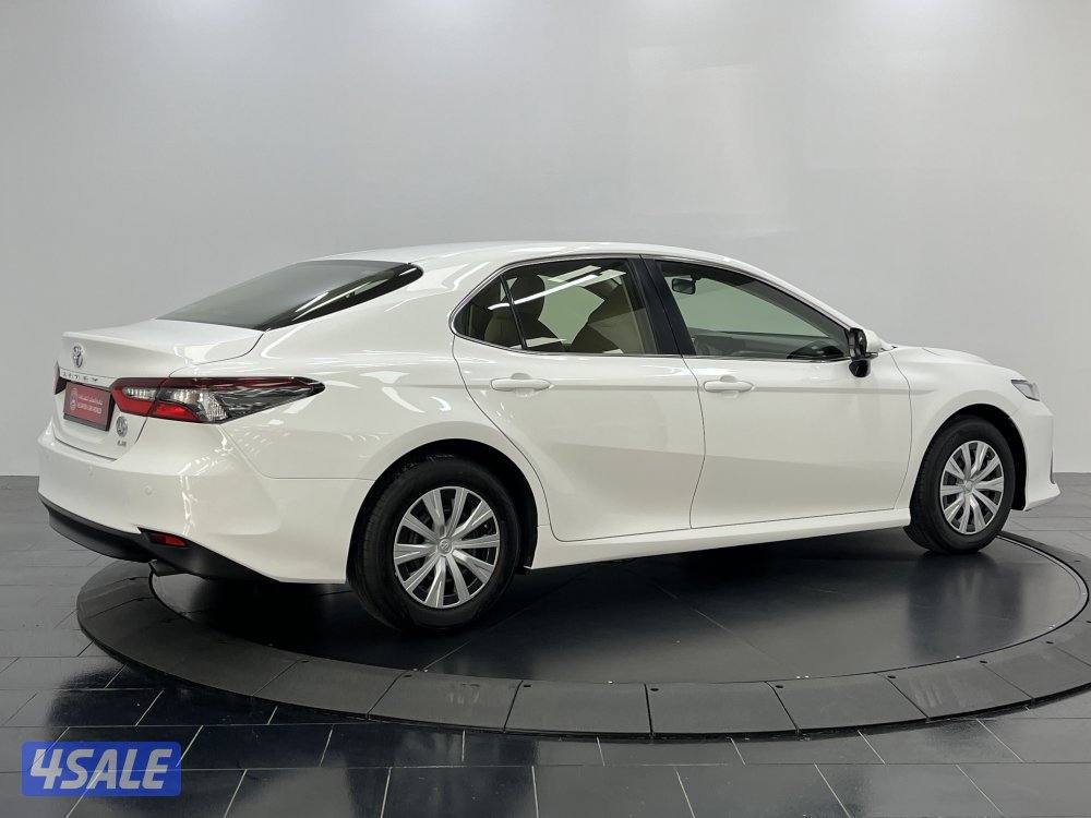 TOYOTA CAMRY LE 4 CYL STEEL WHEEL10