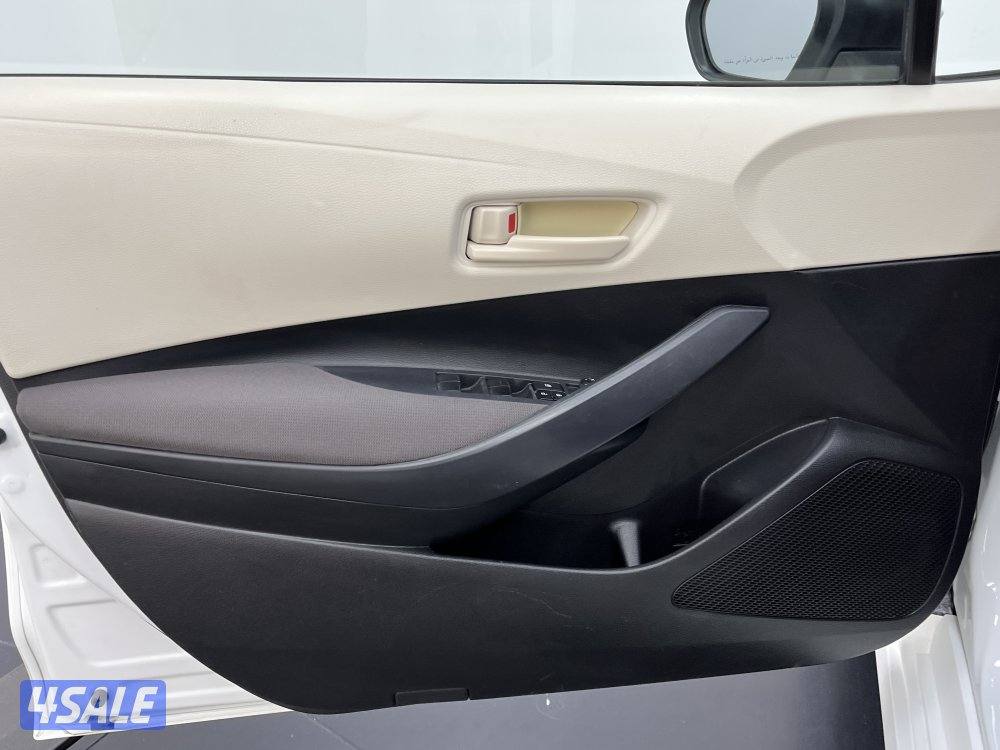 TOYOTA COROLLA 1.6L XLI STD OPTION8