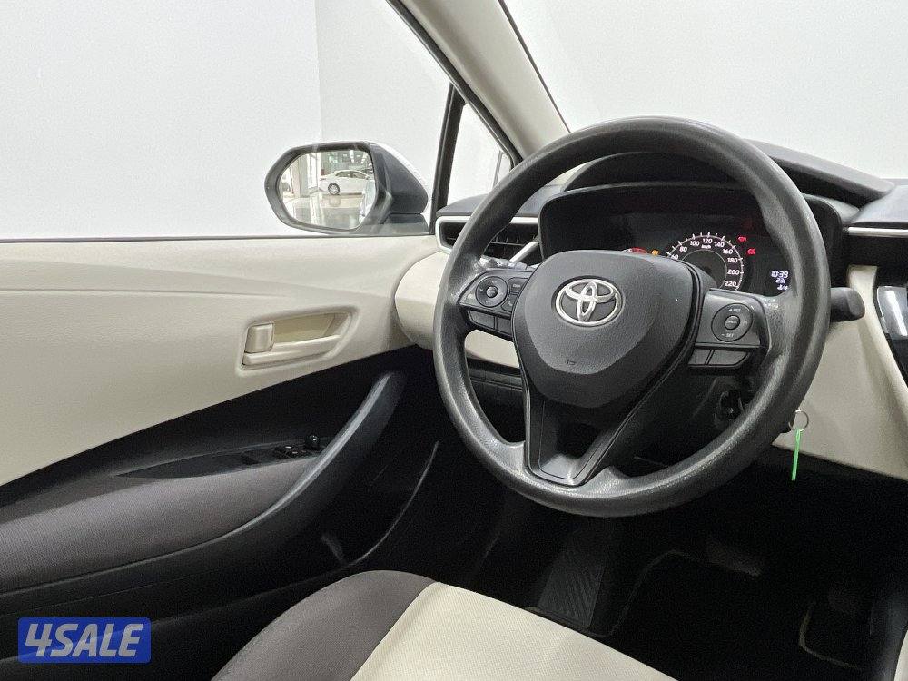 TOYOTA COROLLA 22F04T-L_U9