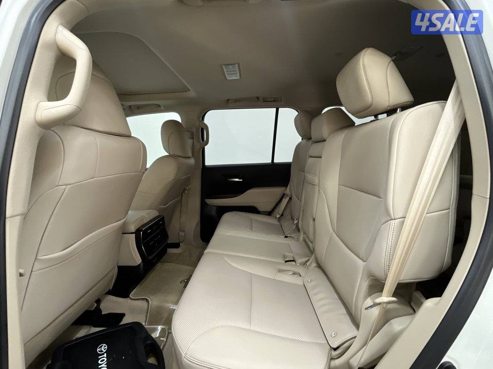 TOYOTA LAND CRUISER GXR 3.5L TW TURBO MID3