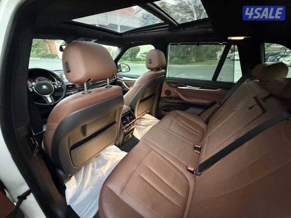BMW X5 35i Mpackage Model 216 125km full option perfect condition9
