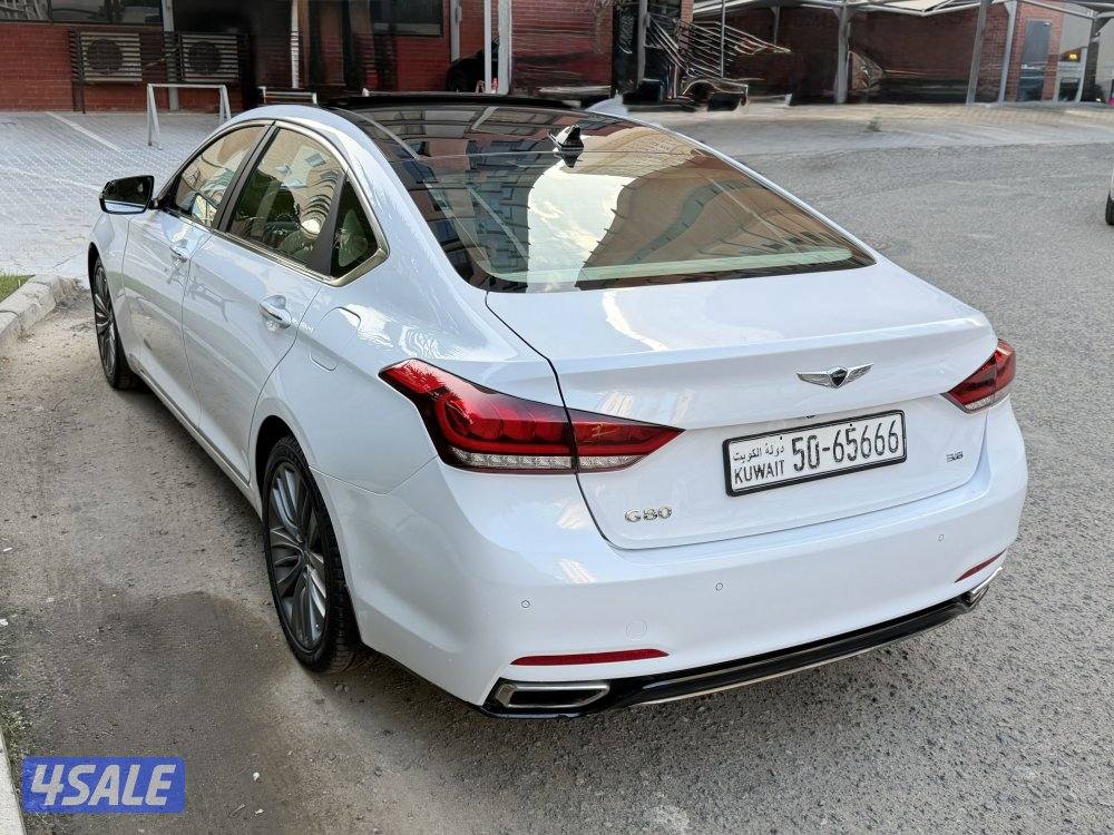 Genesis G80 V6 3.8 Model 2019 full option 110km excellent condition1