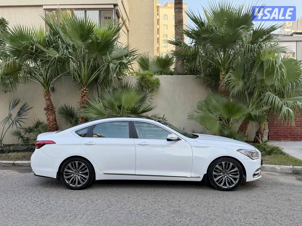 Genesis G80 V6 3.8 Model 2019 full option 110km excellent condition5