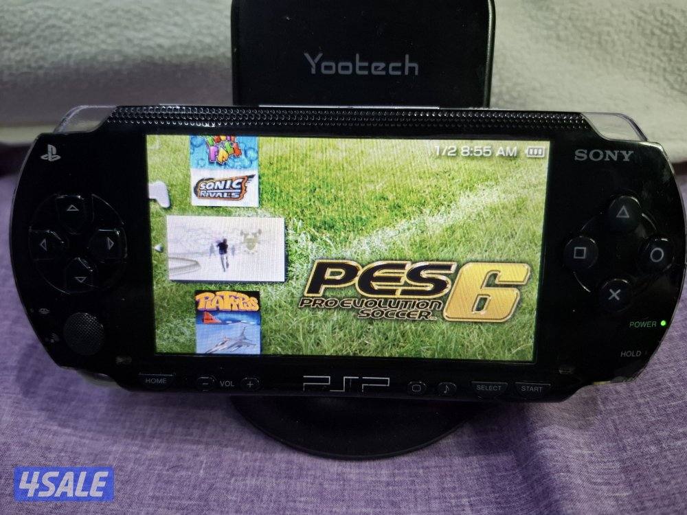 PSP SONY P1000 MODEL.BLACK COLOR 4GB SD CARD WITH 35 GAMES8