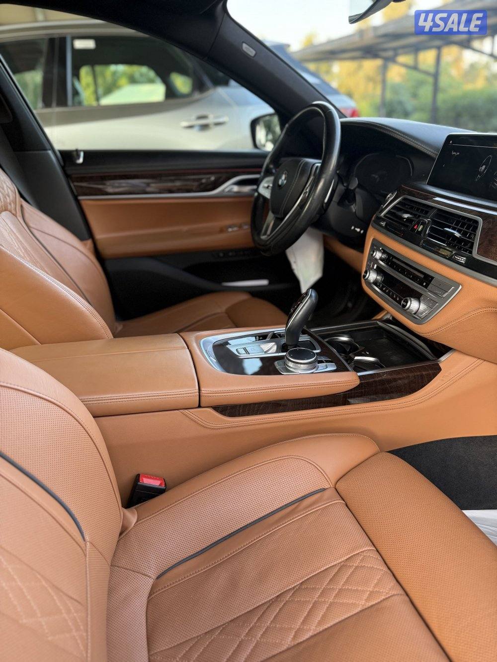 2020 BMW 740Li 117.000 KM بحالة ممتازه1