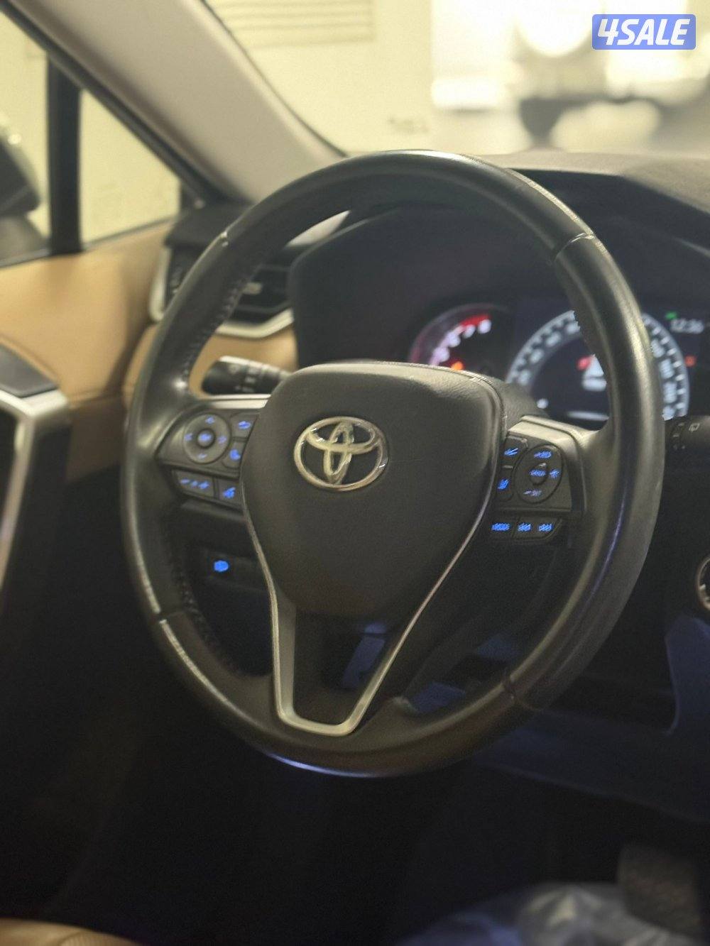 تويوتا راف فور5