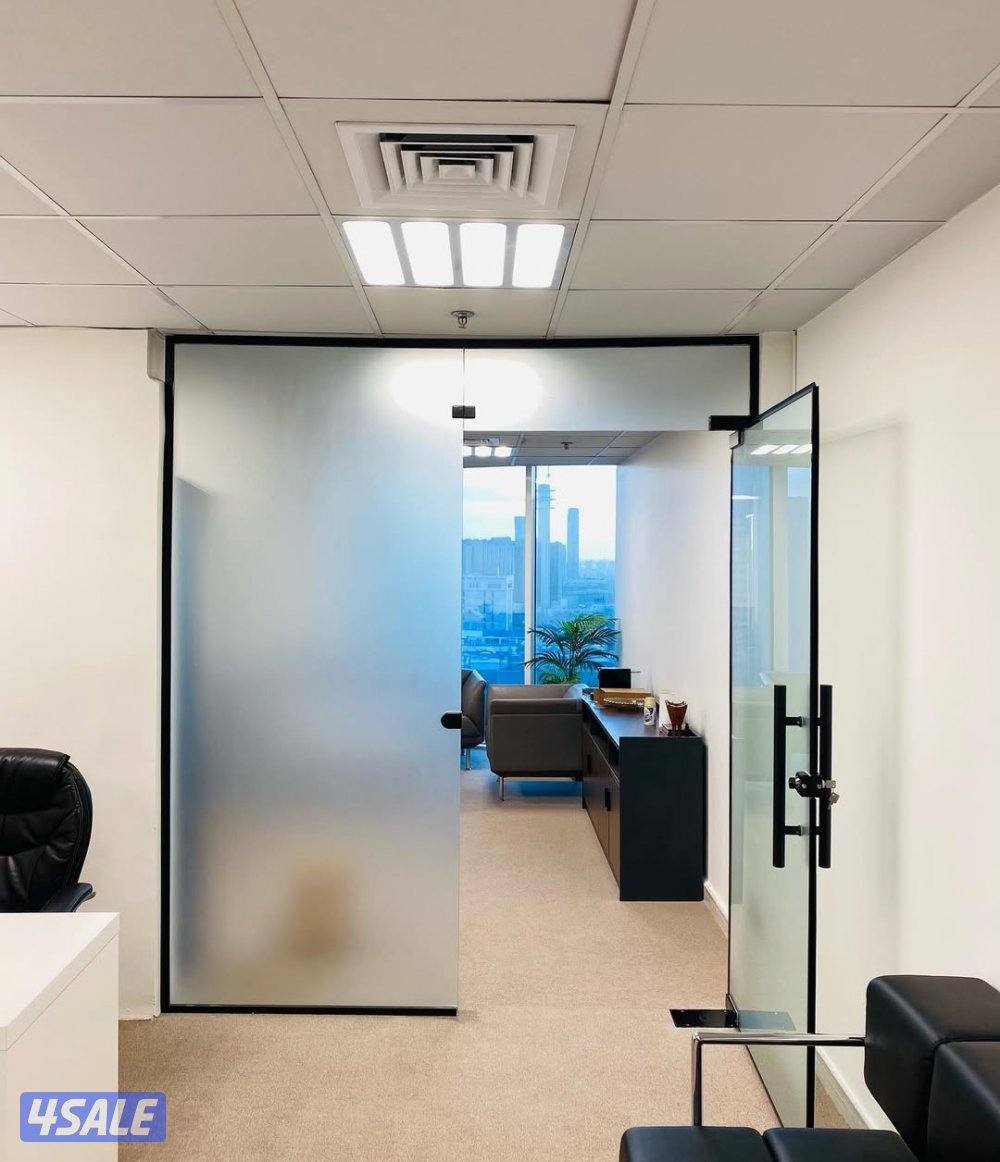 فني زجاج تركيب جميع أنواع الزجاج و المرايا8