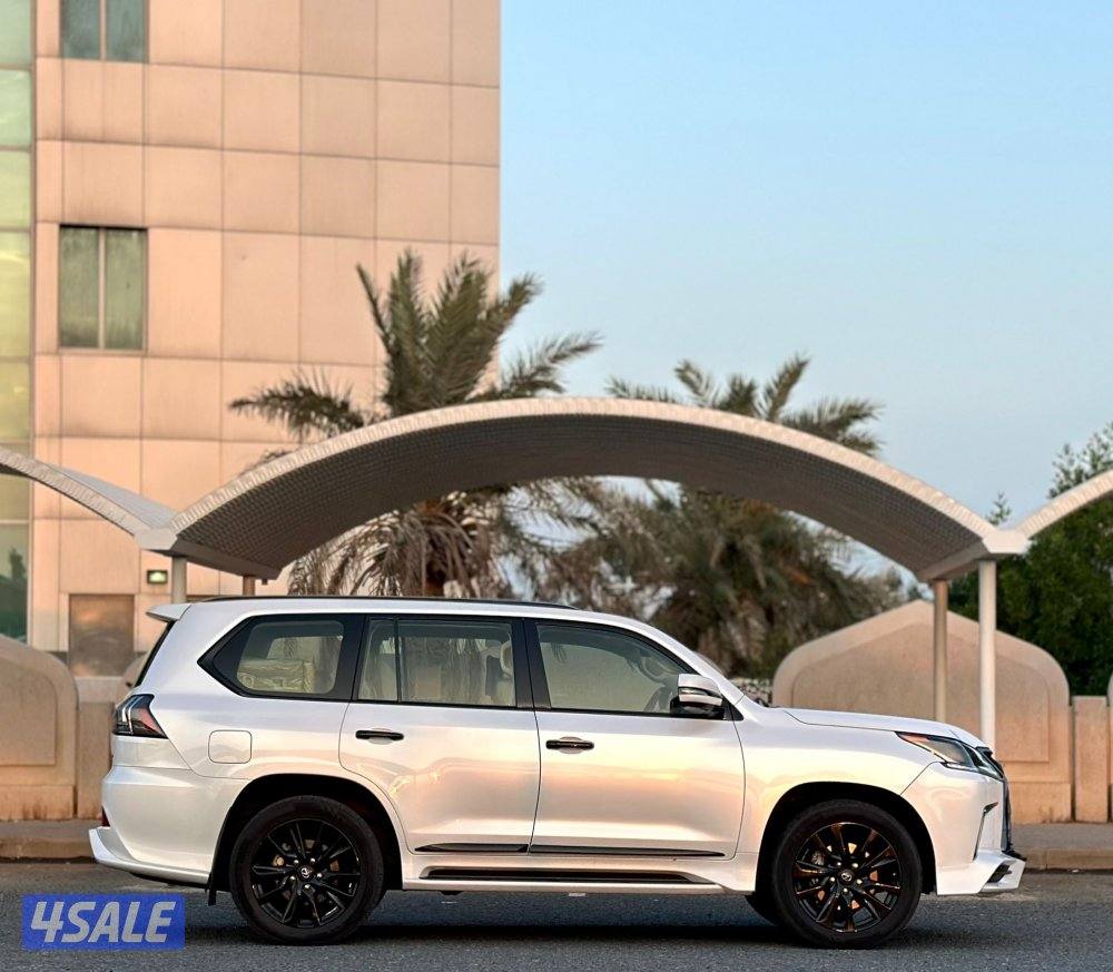 معرض القمة🚩3