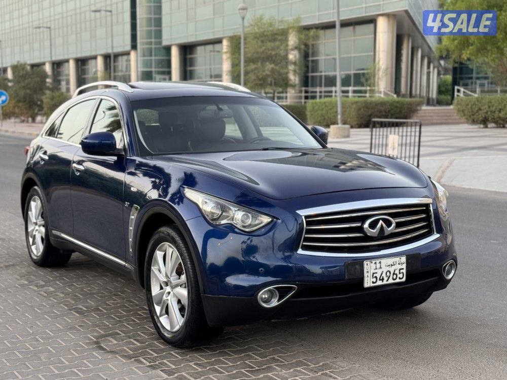 انفينيتي QX70 موديل 2014 بحاله ممتازه جدا1