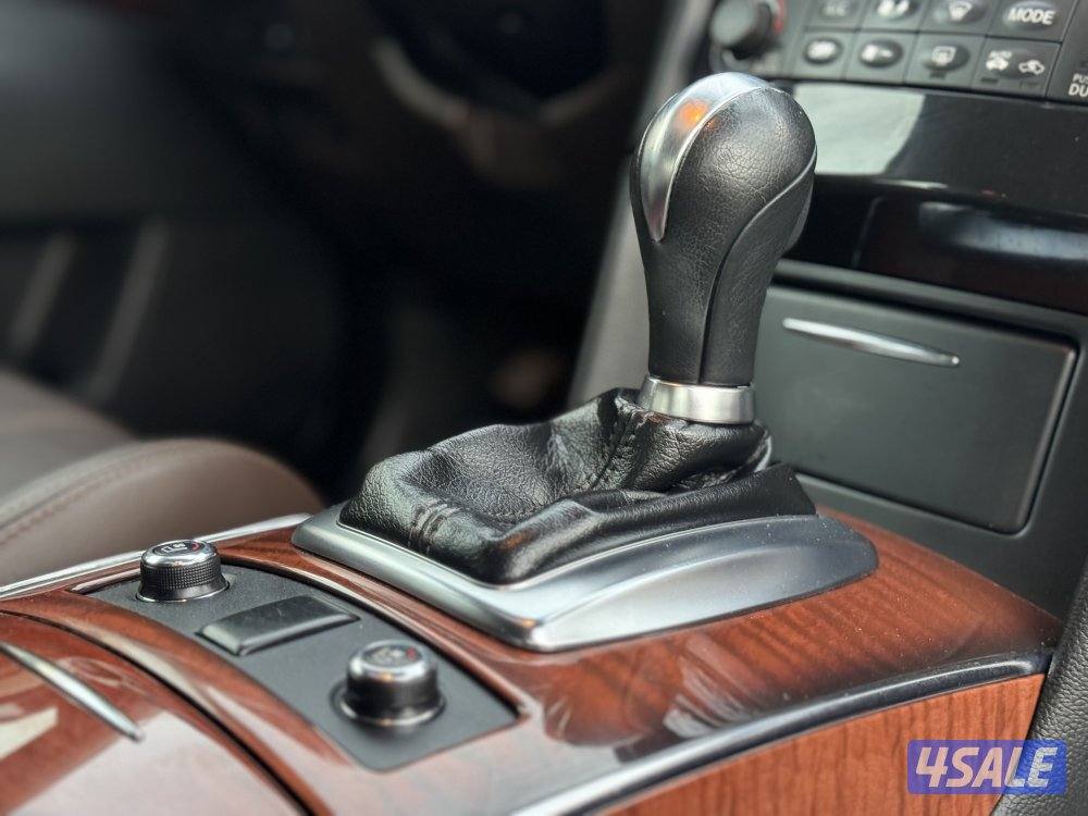 انفينيتي QX70 موديل 2014 بحاله ممتازه جدا13