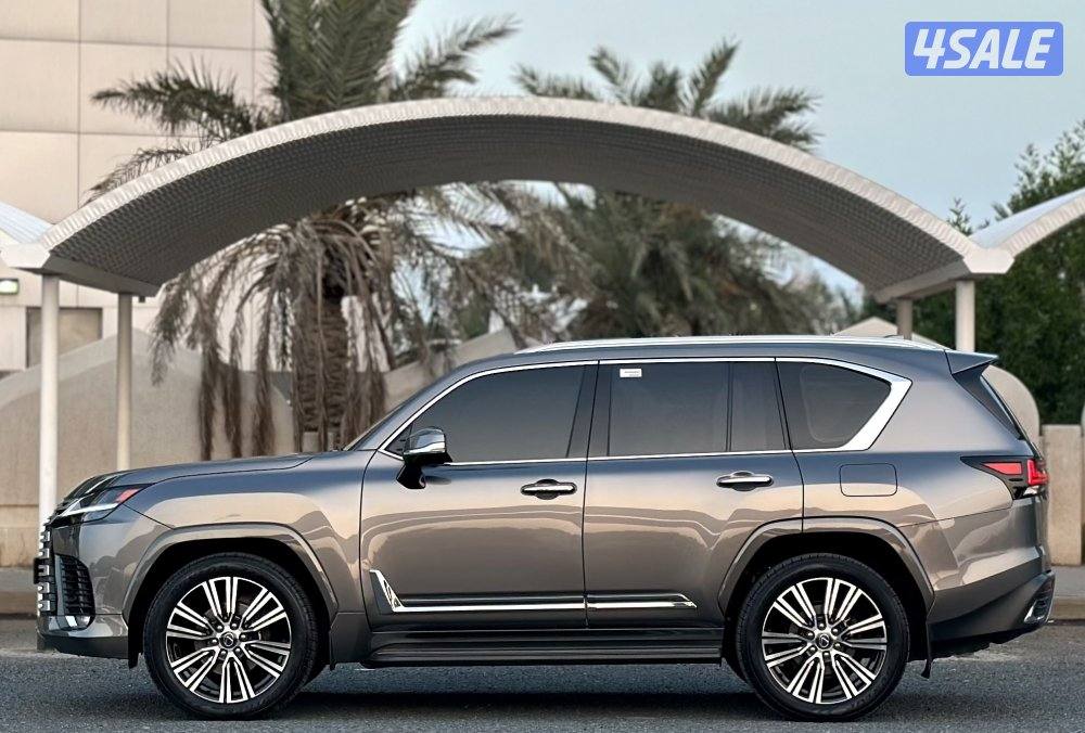 معرض القمة🚩1