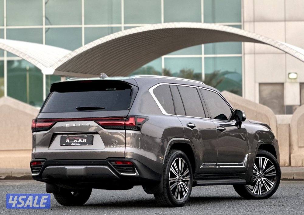 معرض القمة🚩6