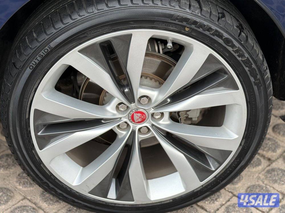 JAGUAR F-PACE . R DAYNAMIC 20215