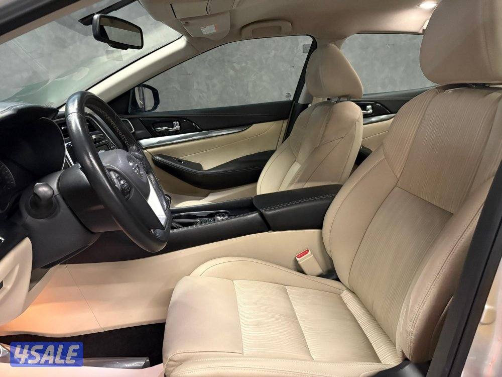 نيسان ماكسيما1