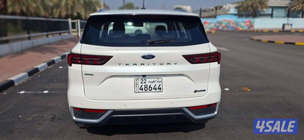 جيب فورد تيريتوري - 2024 - أبيض - ماشي 30 ألف2