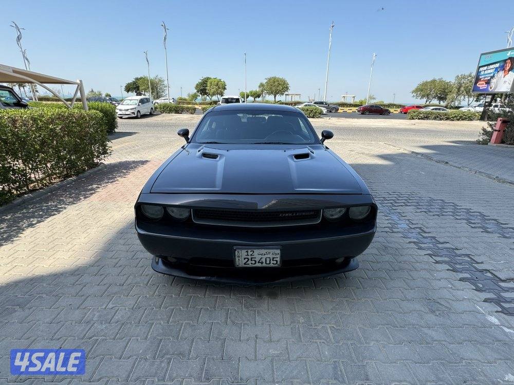 Dodge Challenger4