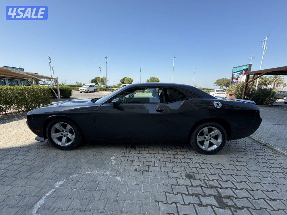 Dodge Challenger6