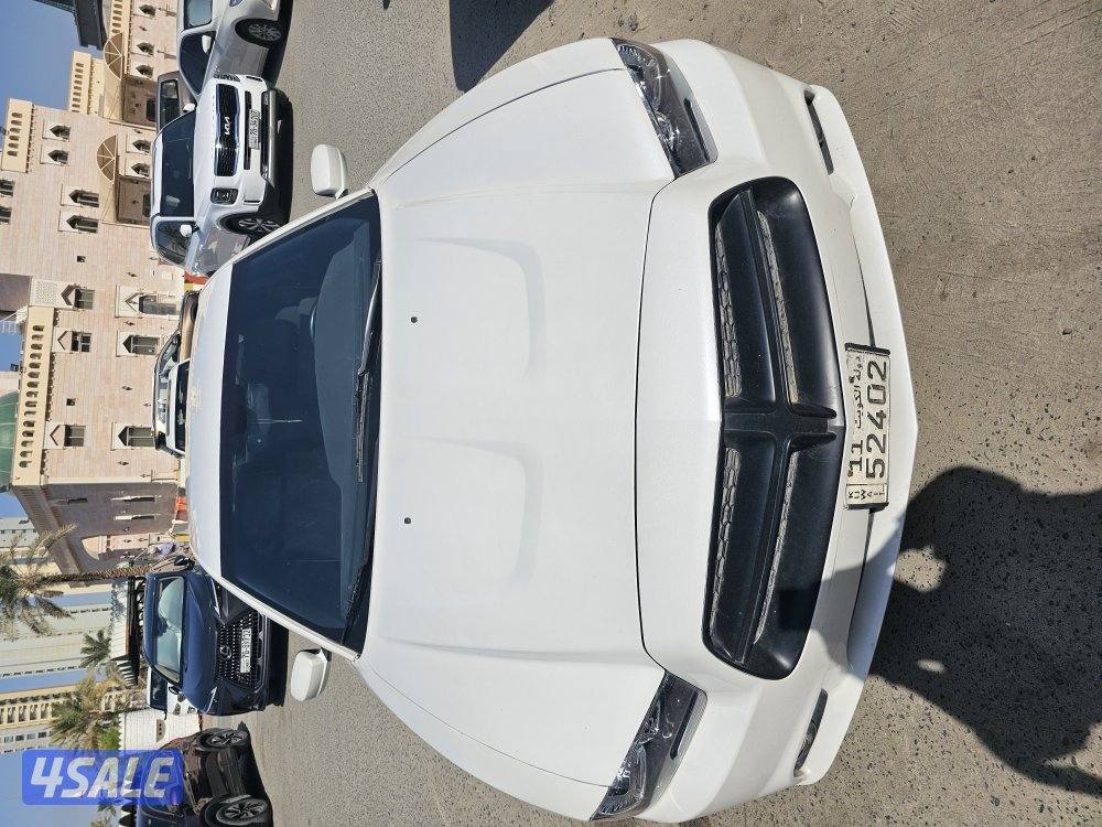 للبيع دوج شارجر ٢٠١٣ نضيف جدا1