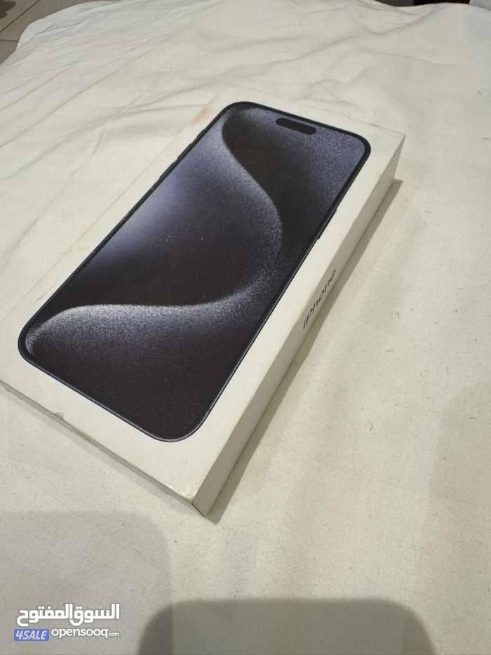 ايفون15بروماكس سعر155دينار ولا خدش4