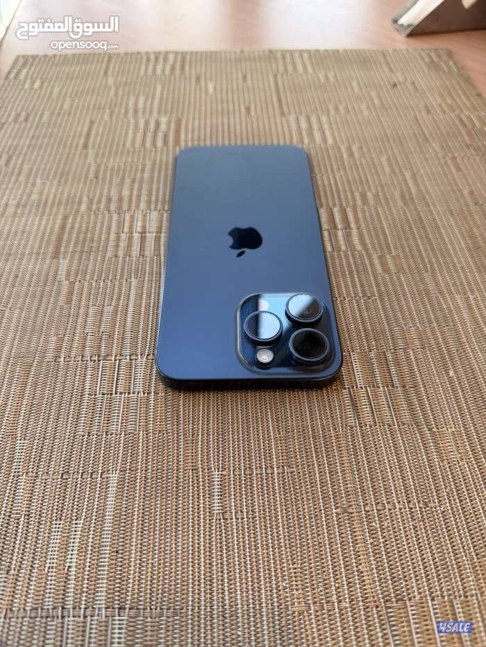 ايفون15بروماكس سعر155دينار ولا خدش9