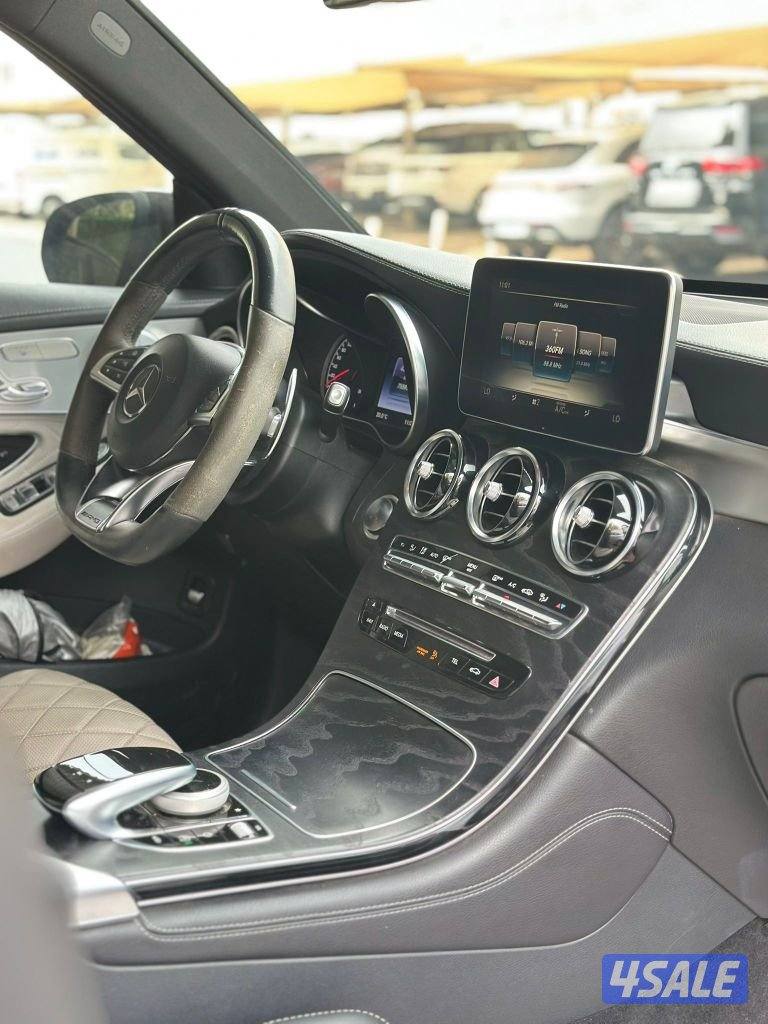 مرسيدس
GLC 43 AMG سلندر 6 Biturbo9