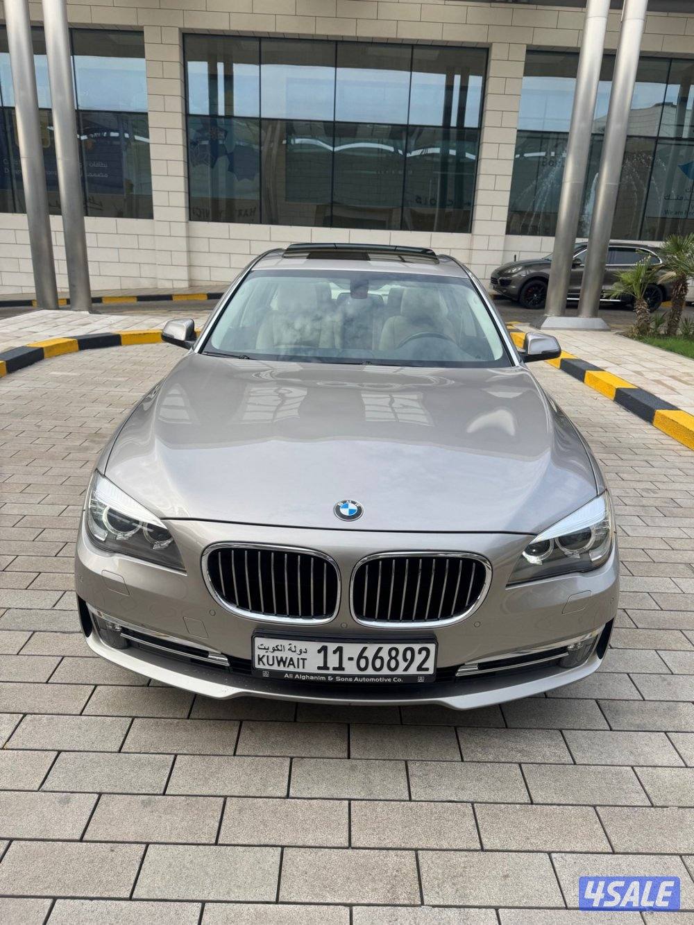 بي ام دبليو 730Li الغانم بحالة الوكاله عداد (46) فقط4