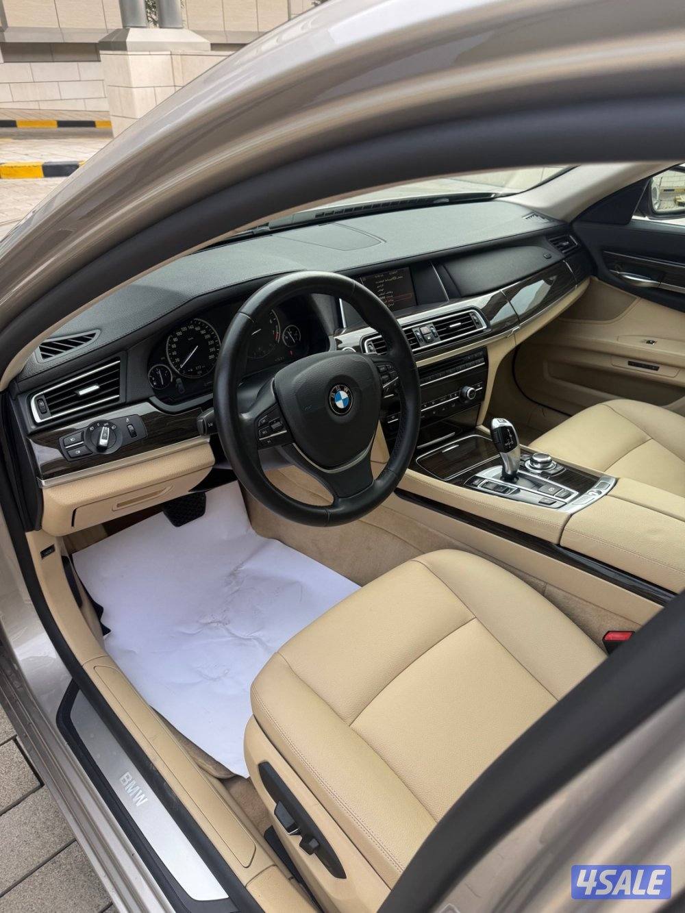بي ام دبليو 730Li الغانم بحالة الوكاله عداد (46) فقط6
