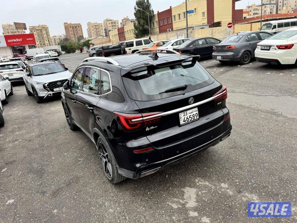 للبيع سياره Mgrx5 موديل 2025 كامله المواصفات اعلي فئه4