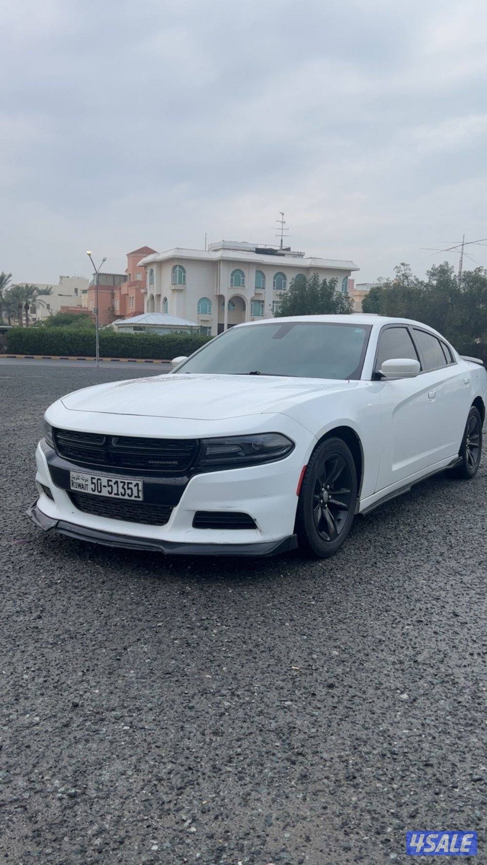 للبيع دوج تشارجر 20190