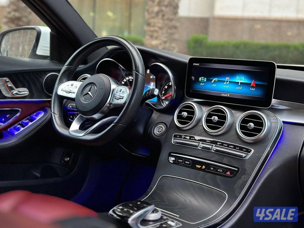 مرسيدسC200 كتAMG موديل2019 عداد74الف وارد الملا4