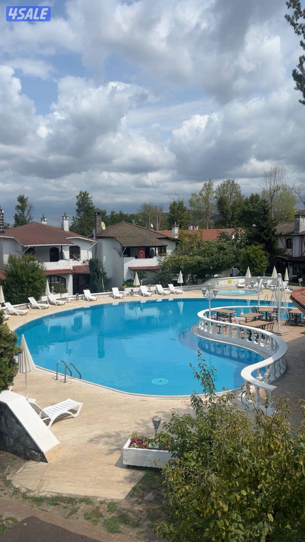 📍للبيع فيلا صبنجه على البحيره 📍0