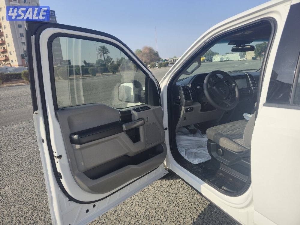 Ford F-150 2019 model 4x4 ( 52000 km ) ORGINAL PAINT14