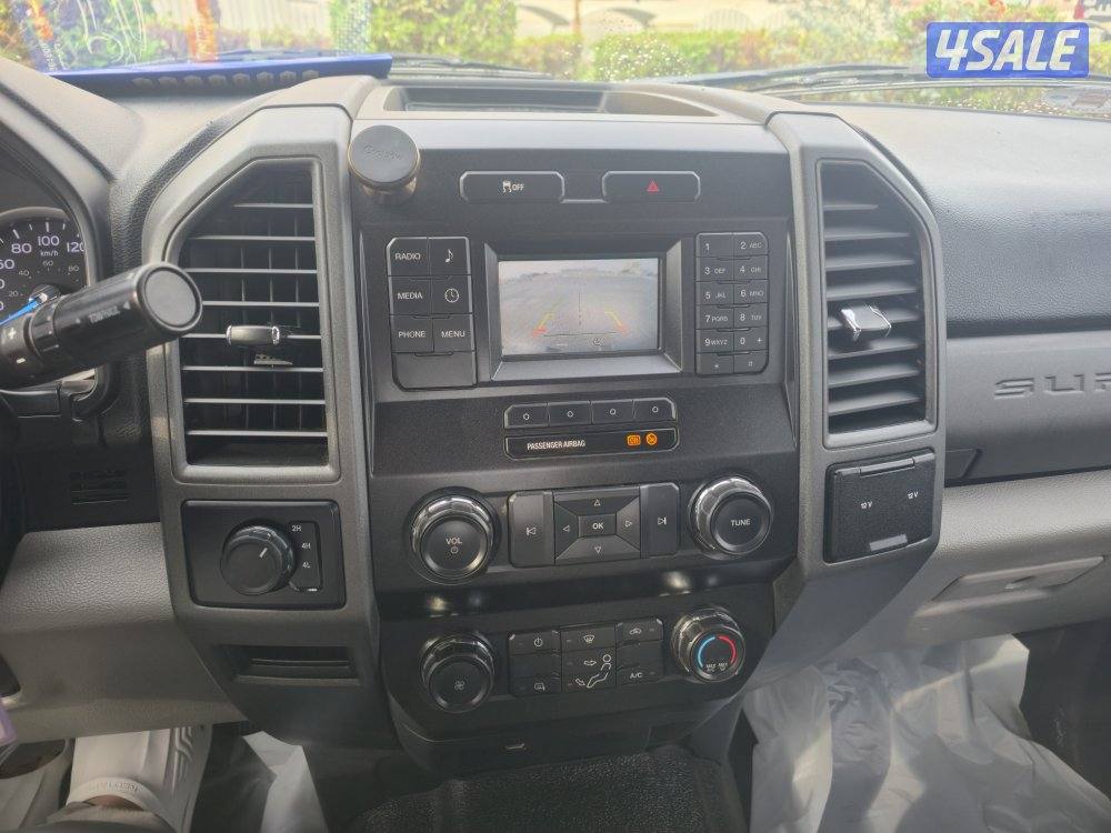 Ford F-250 long chaise 2019 model 4x4 double gear8